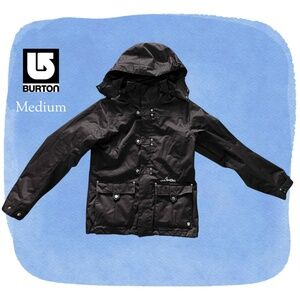 Burton Snowboard/Ski Jacket – Women’s Medium